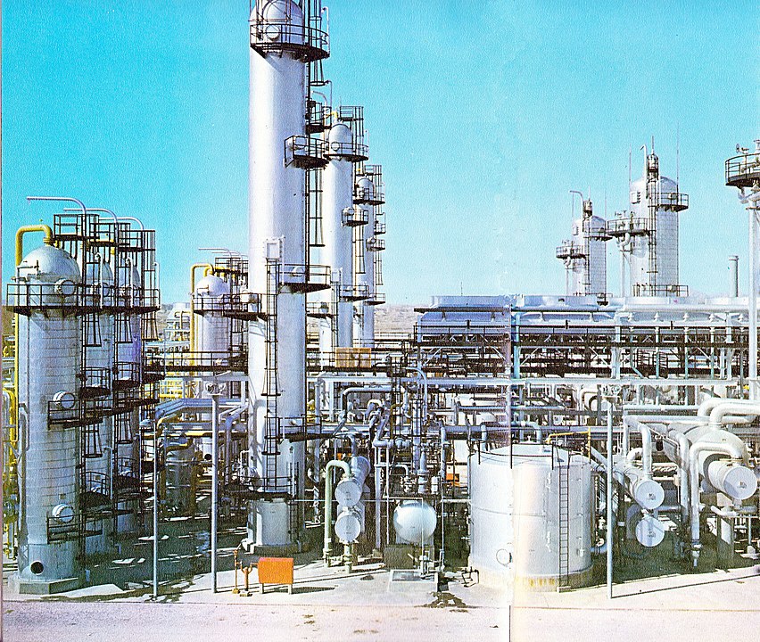 852px Bidboland gas refinery 1